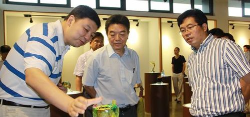 “創(chuàng)建省級(jí)文化產(chǎn)業(yè)示范園區(qū)工作推進(jìn)會(huì)”在徐莊軟件園舉行